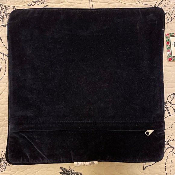 Bear Santa Claus RL Inspired Bear Needlepoint Pillow Cover New - Picture 5 of 5